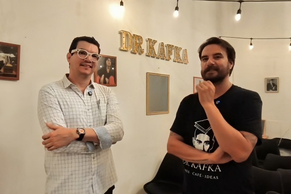 Dr. Kafka: la librería donde se prescriben libros, café e ideas