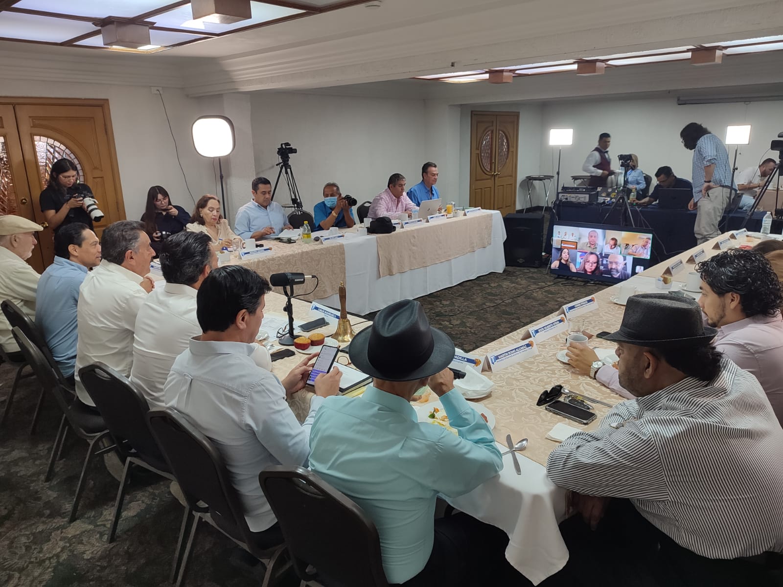 Lamarque define el reto de Morena como gobierno y confía que su partido retendrá la gubernatura de Sonora